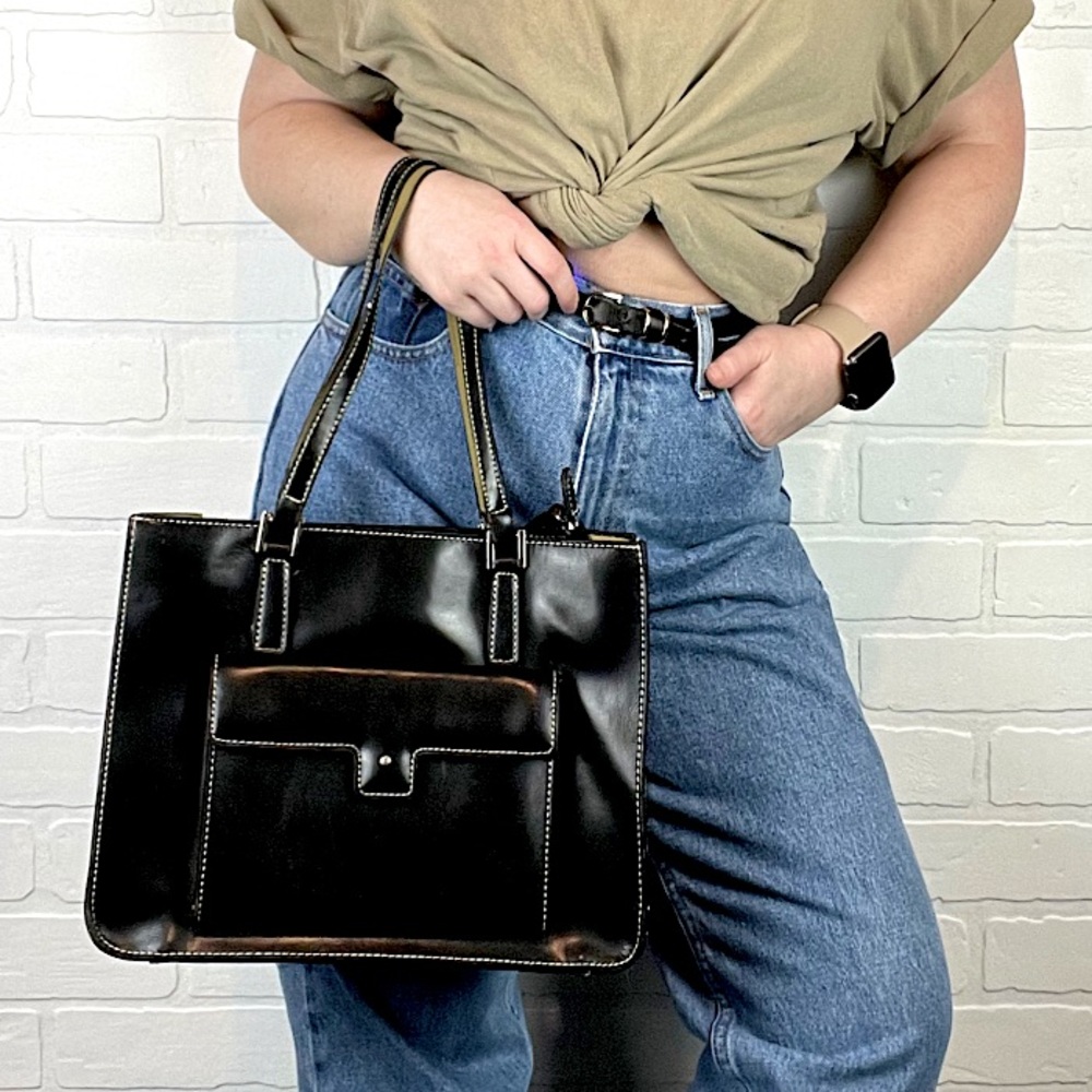 Vintage Mondani New York Black Vegan Leather Shoulder Bag